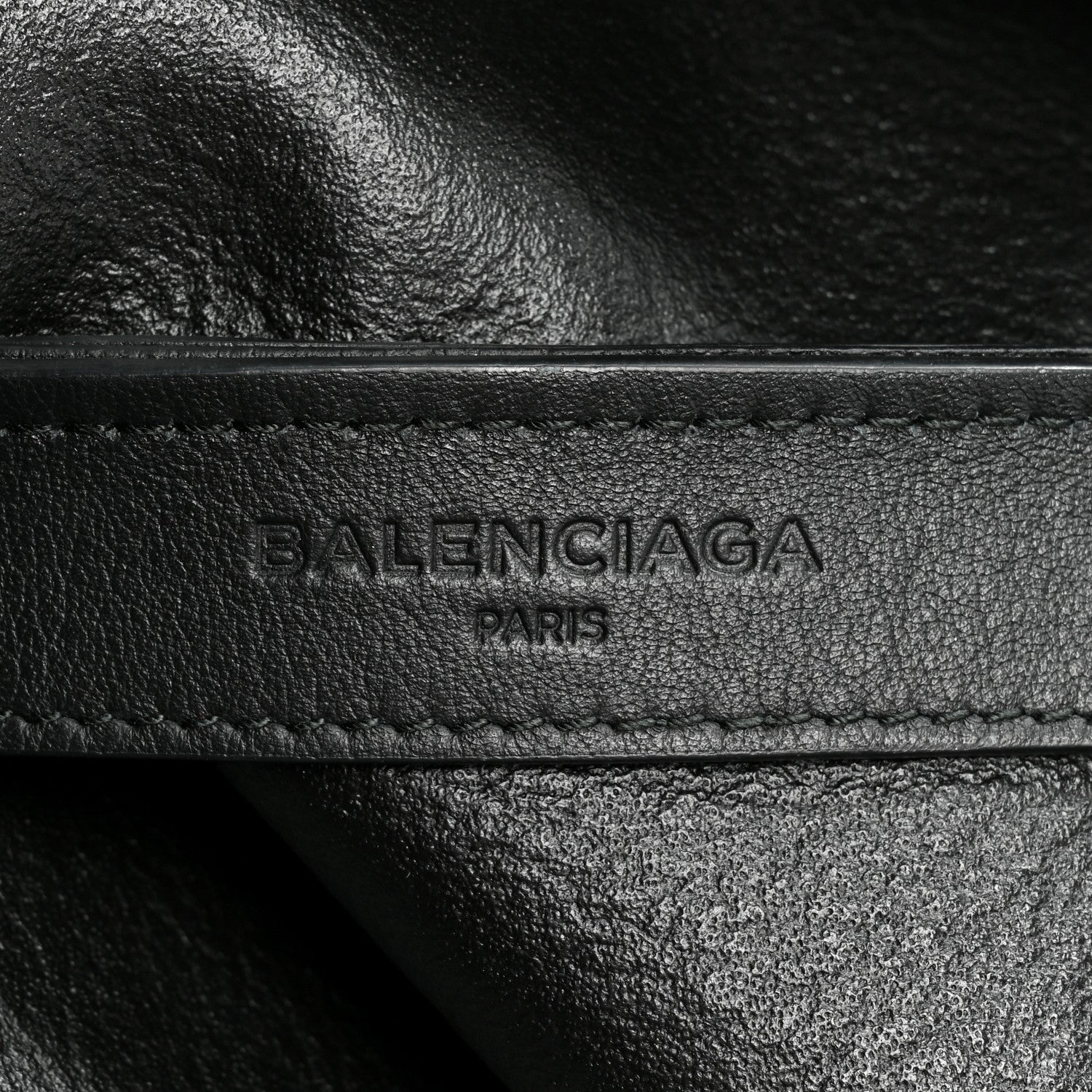Balenciaga Pebbled Calfskin Large Everyday Tote Black 6 of 15