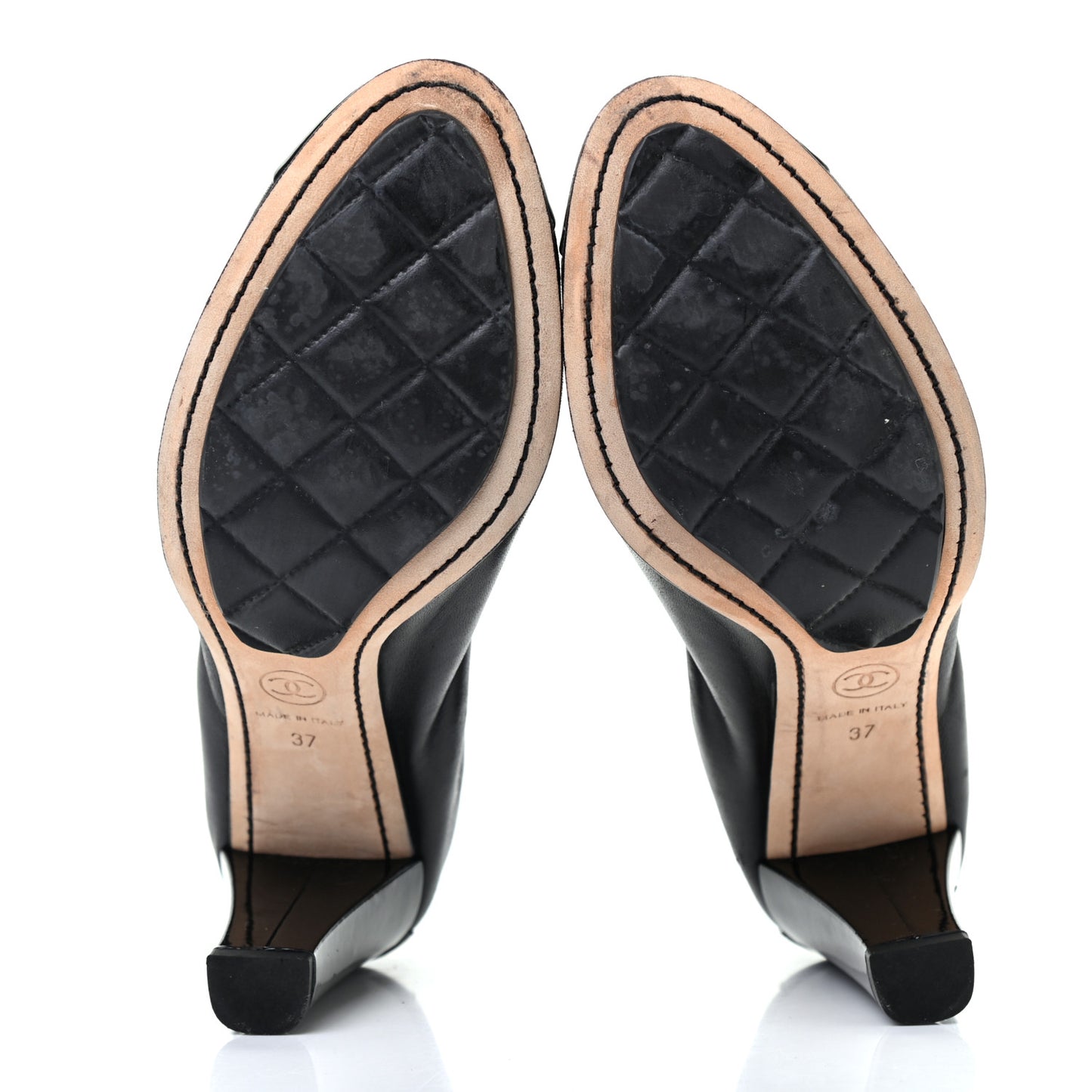 Lambskin Patent CC Elastic Cap Toe Ballerina Pumps 37 Black