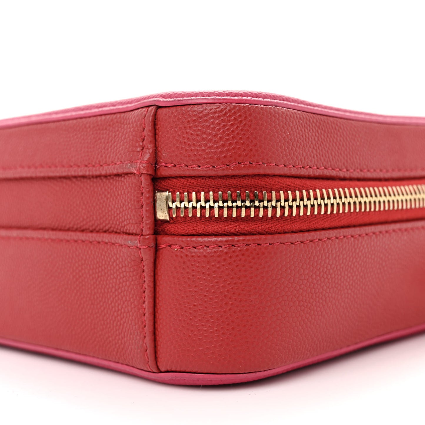Caviar Quilted Small CC Filigree Vanity Case Red Dark Pink