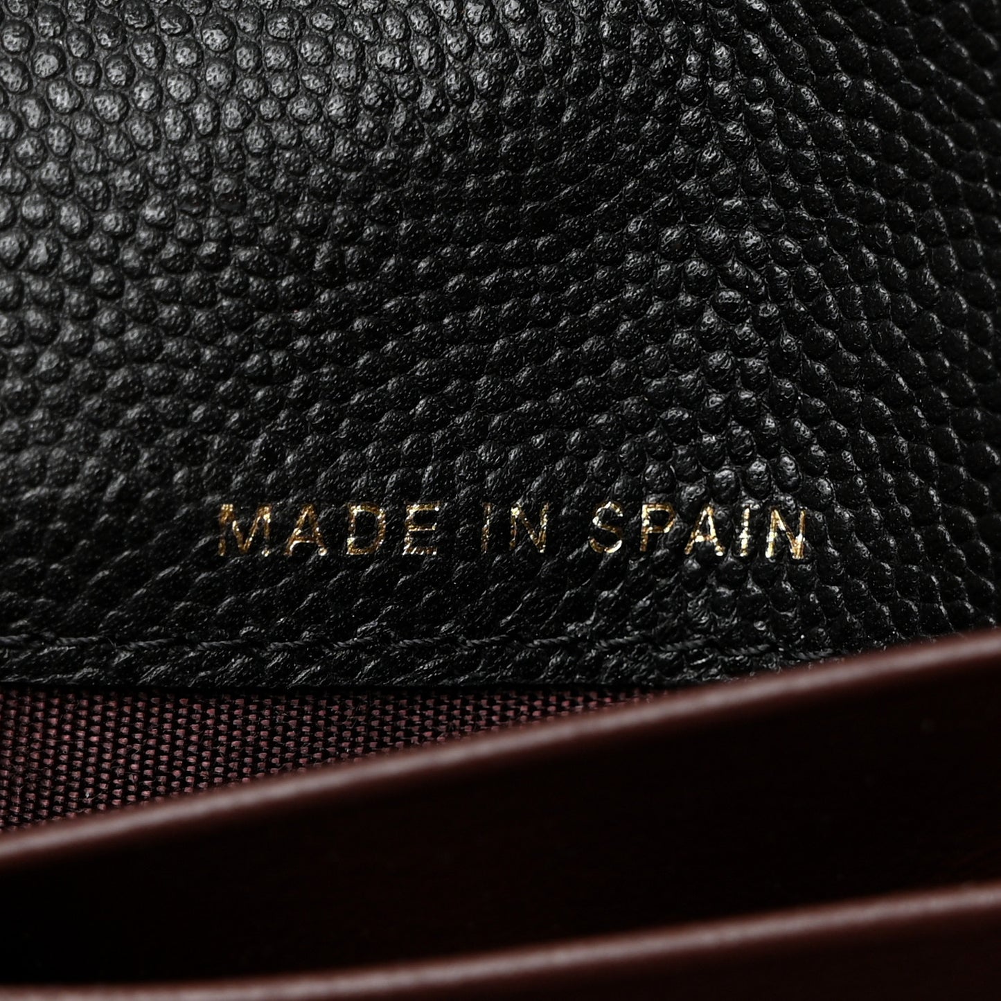 Caviar Quilted Medium Gusset Flap Wallet Black
