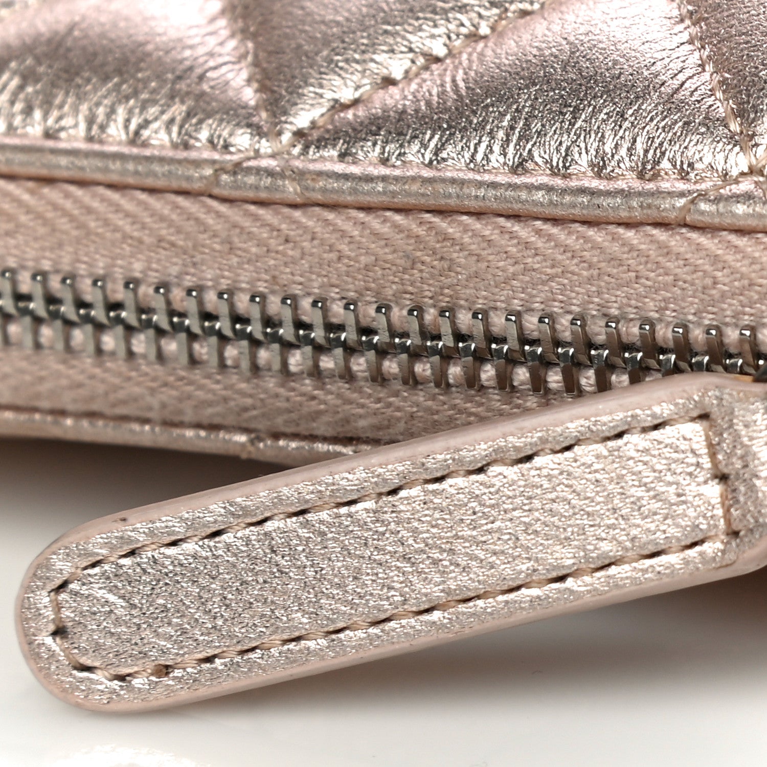 Chanel Metallic Lambskin Quilted Cosmetic Pouch Light Gold 14 of 16
