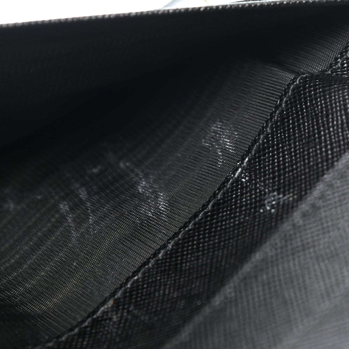 Saffiano Triangle Continental Flap Wallet Black