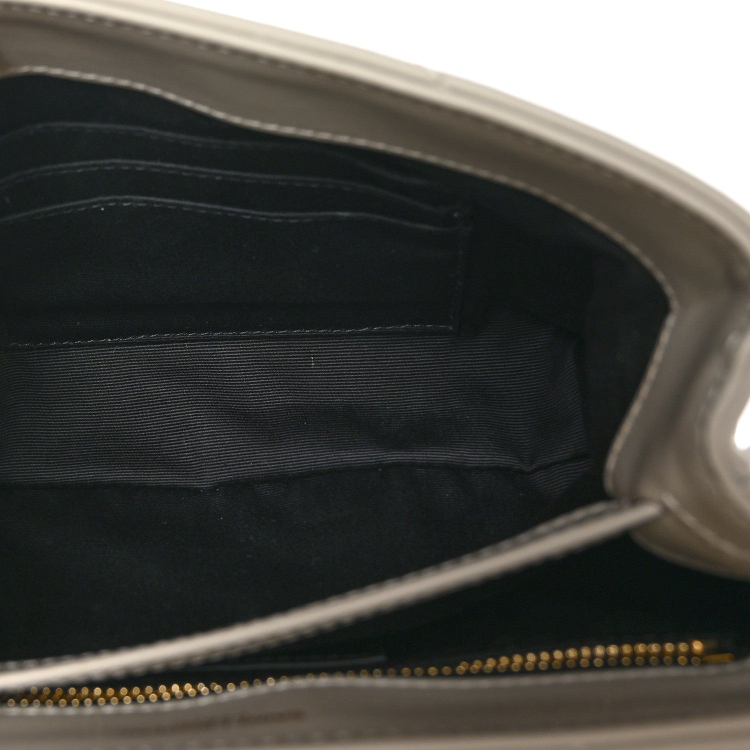 Saint Laurent Calfskin Y Quilted Monogram Toy Loulou Crossbody Bag Blanc Vintage 5 of 11