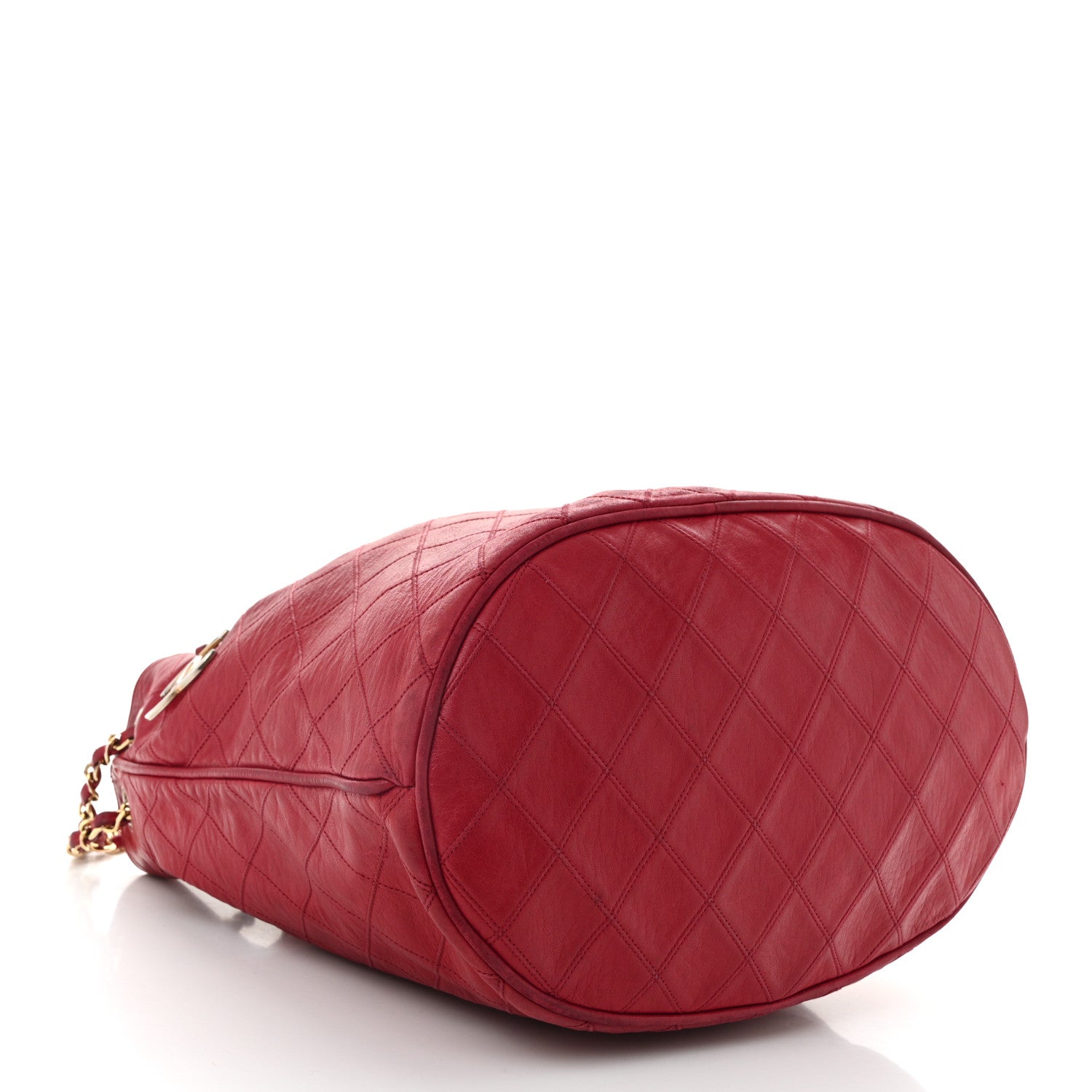 Chanel Lambskin Diamond Stitched CC Drawstring Shoulder Bag Red 4 of 12