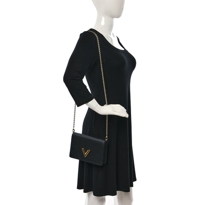 Louis Vuitton Epi Twist Belt Chain Wallet Black 2 of 9