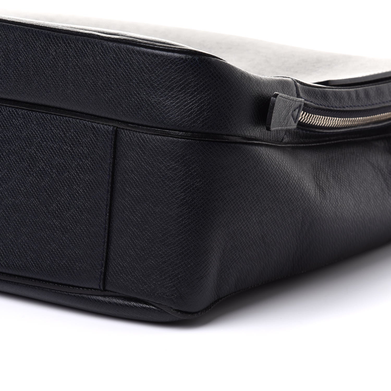 Louis Vuitton Taiga Vassili GM Briefcase Boreal 9 of 9