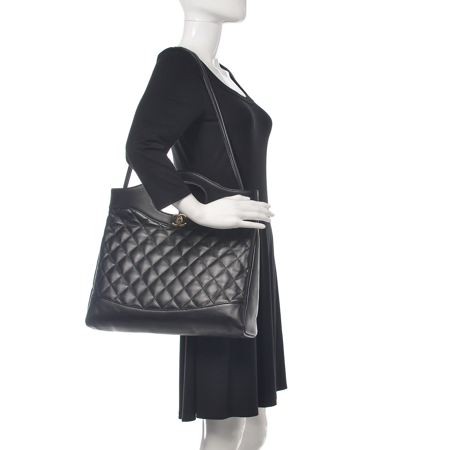 Chanel Lambskin Quilted Large 31 Shopping Bag Black 2 of 12