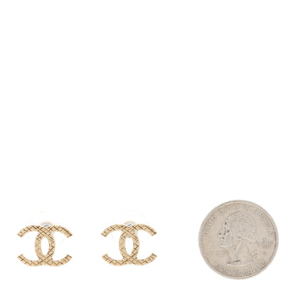 Chanel Quilted CC Earrings Gold 2 of 5