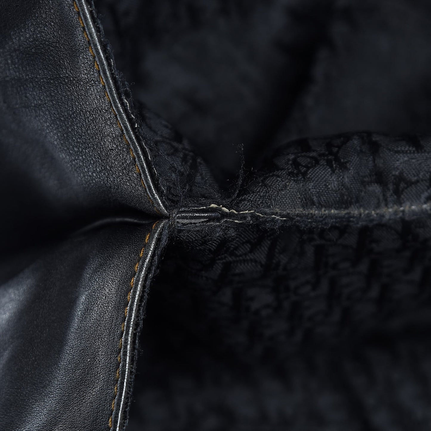 Calfskin Medium Gaucho Double Saddle Bag Black