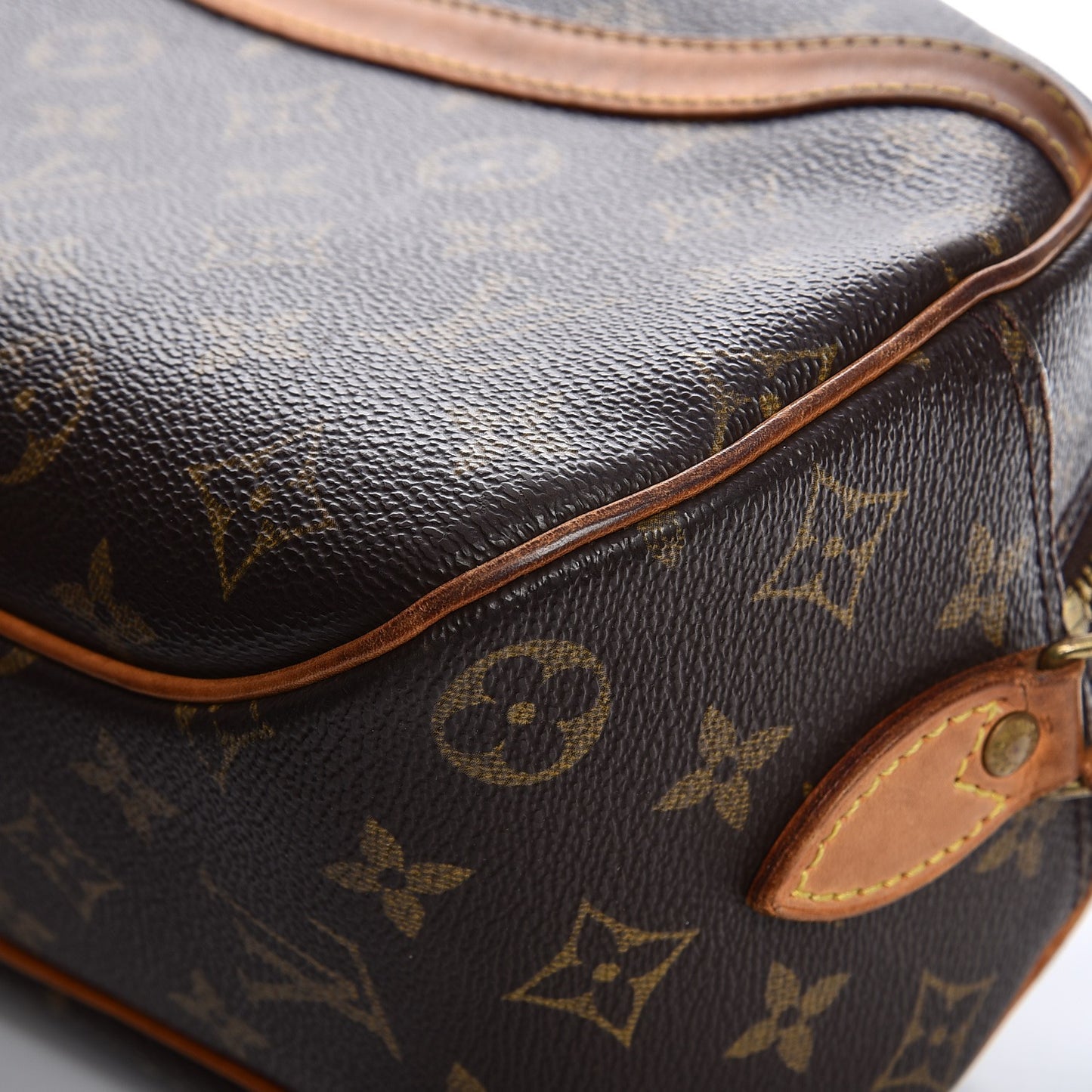 Monogram Blois