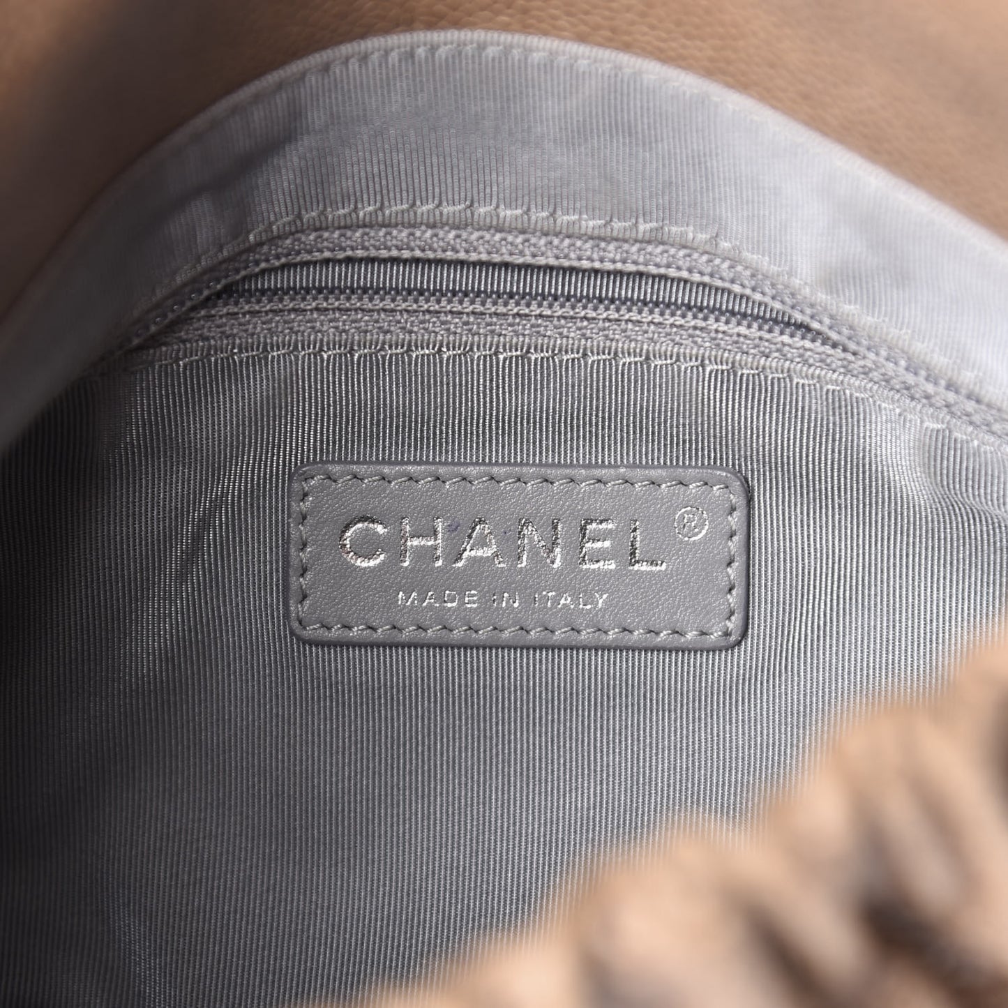 Caviar Quilted Medium Elastic Flap Brown