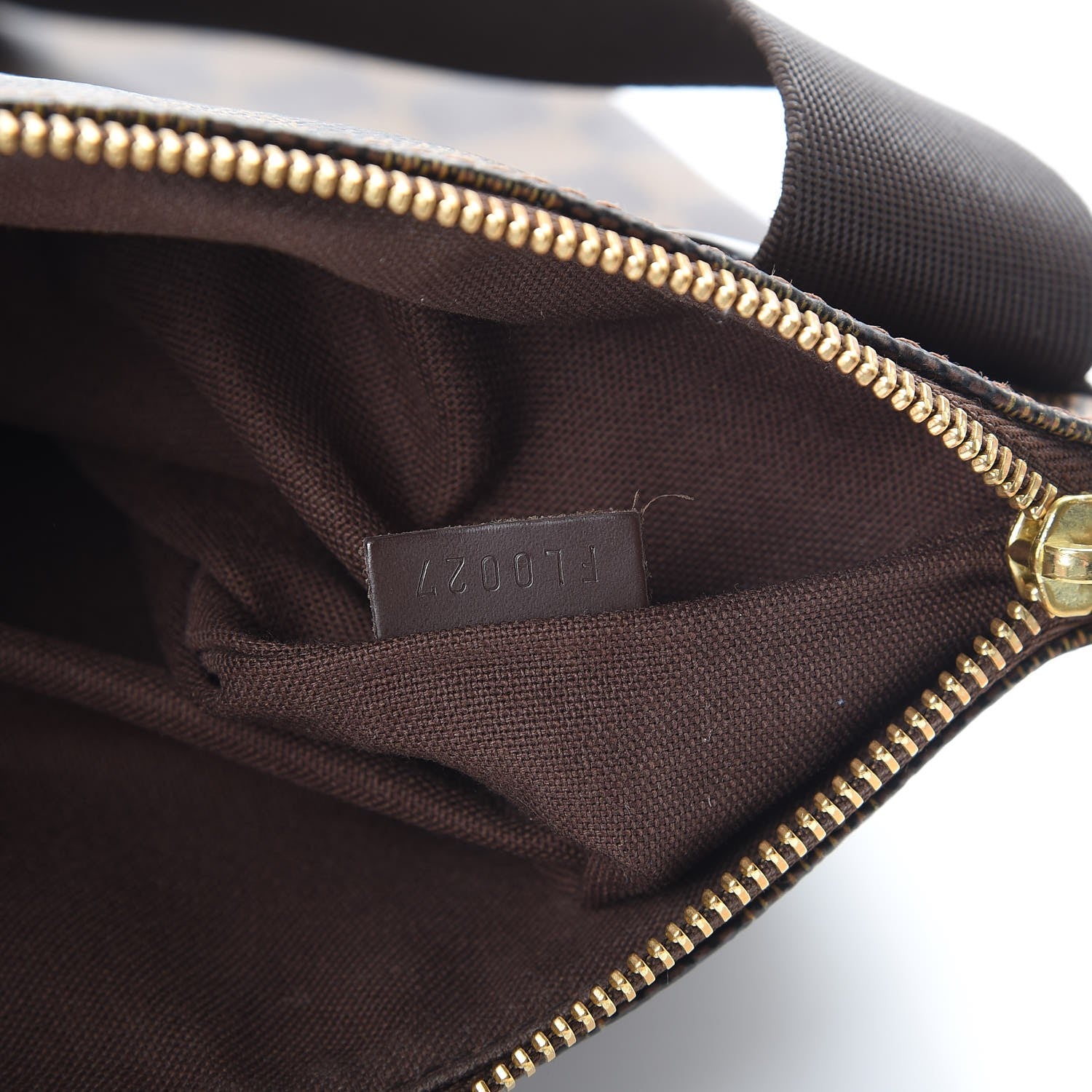 Louis Vuitton Damier Ebene Pochette Melville 7 of 7