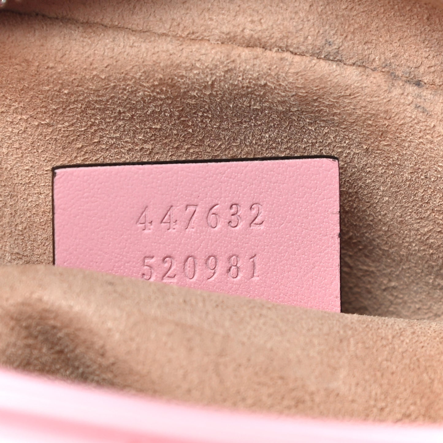 Calfskin Matelasse Small GG Marmont Chain Shoulder Bag Wild Rose