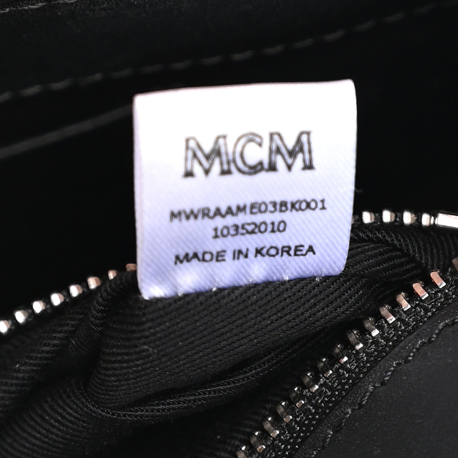 MCM BLACK 黒 Sサイズ【タイムセール】 MCM Visetos Small Millie Crossbody Bag Black 1836984 – FASHIONPHILE