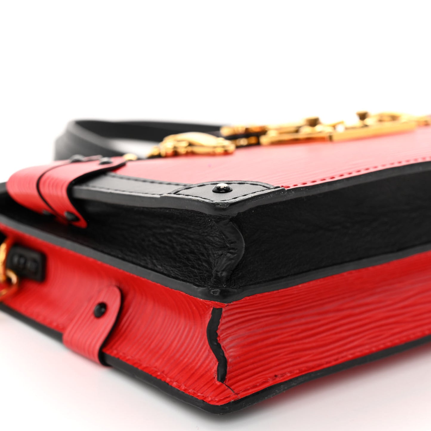 Epi Trunk Clutch Red