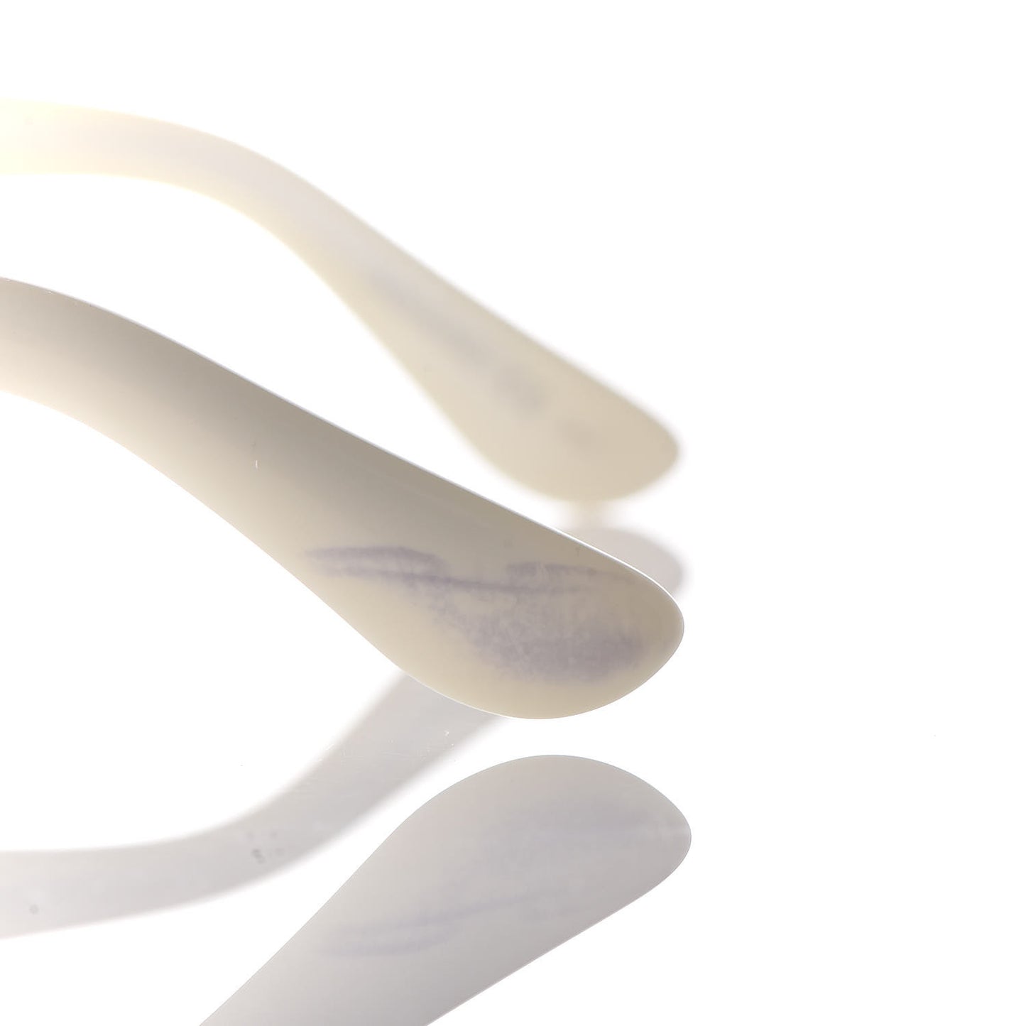 Round SL M1 Sunglasses Ivory