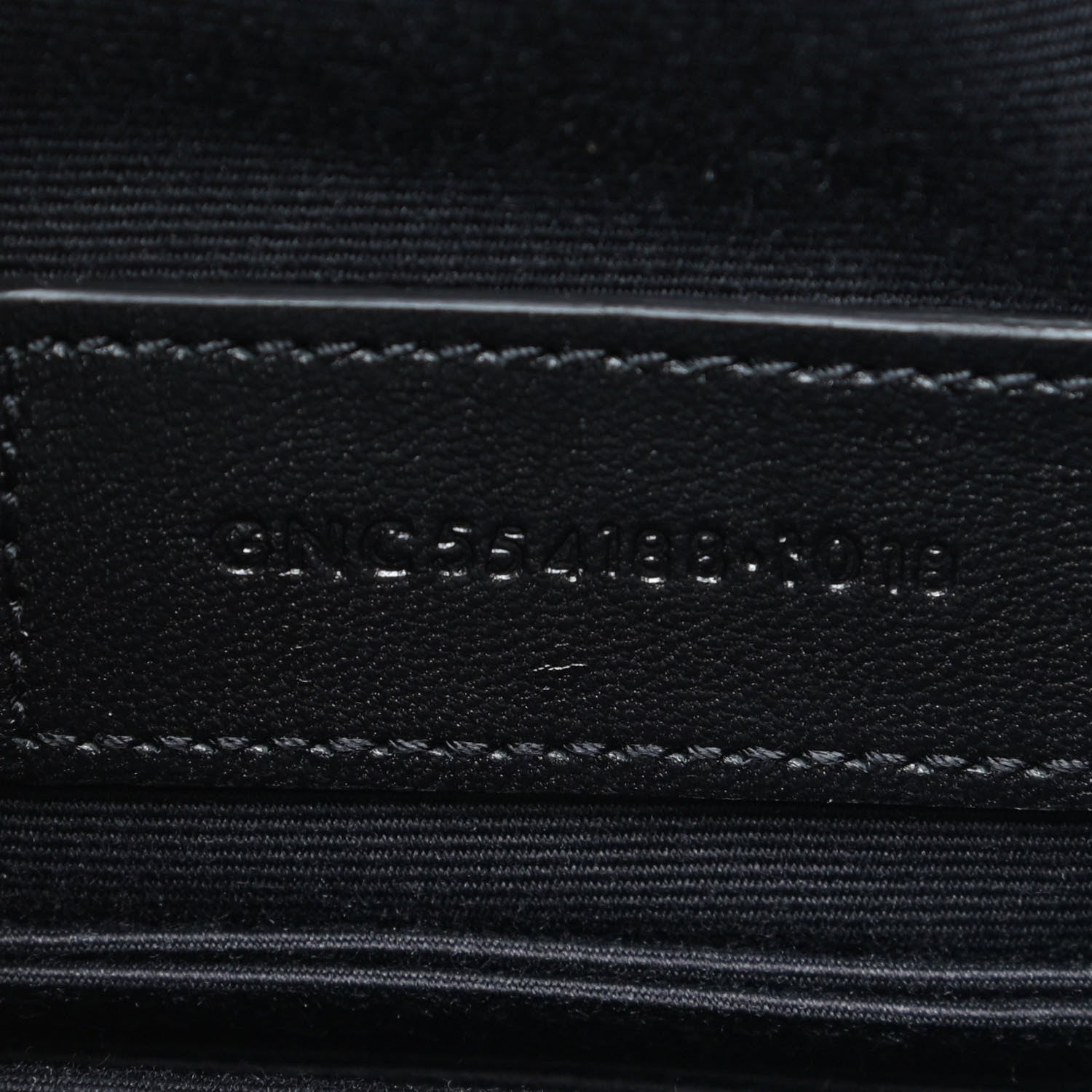 Saint Laurent Smooth Calfskin Monogram Bill Pouch Black 8 of 11