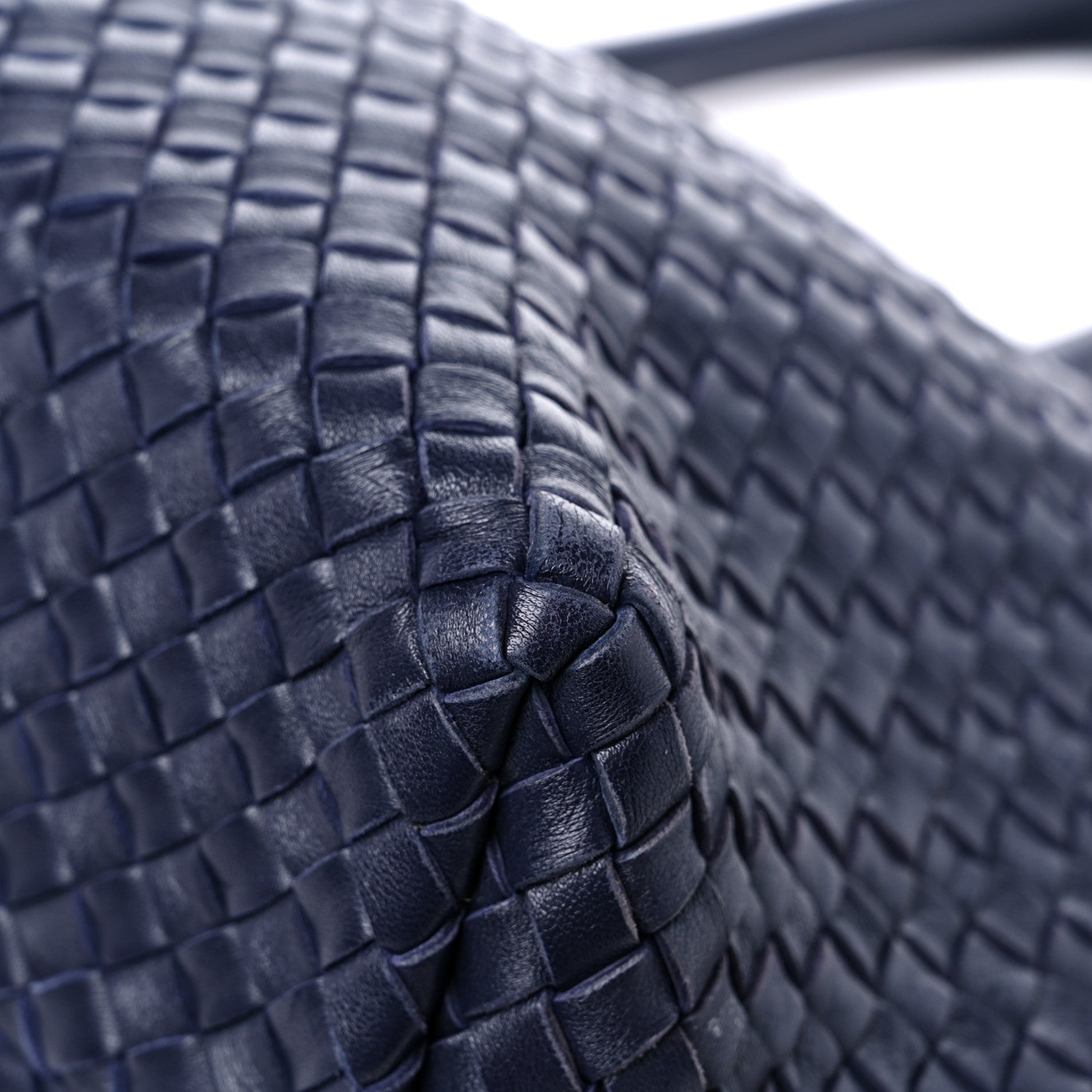 Bottega Veneta Nappa Intrecciato Medium Cabat Ink 8 of 16