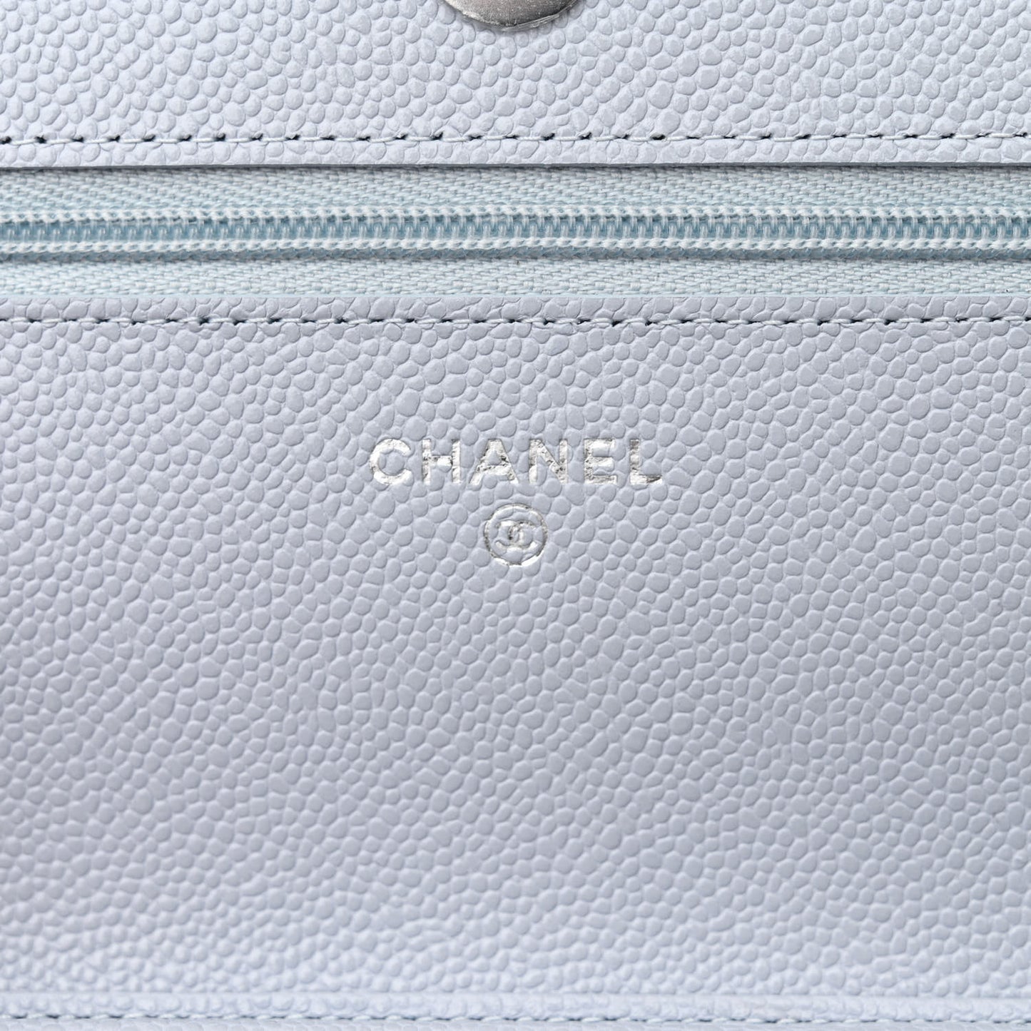 Caviar Quilted Wallet on Chain WOC Light Blue