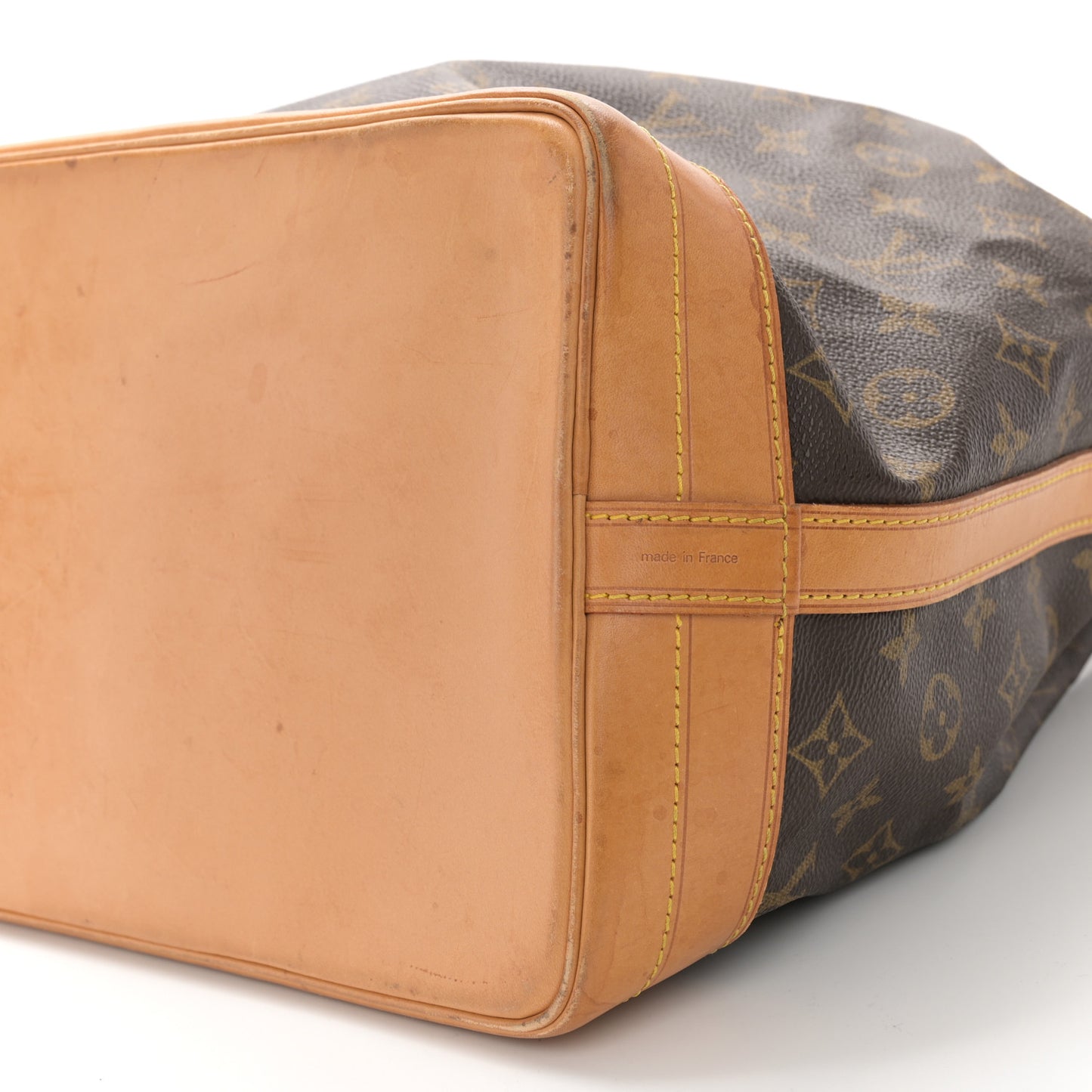 Monogram Noe