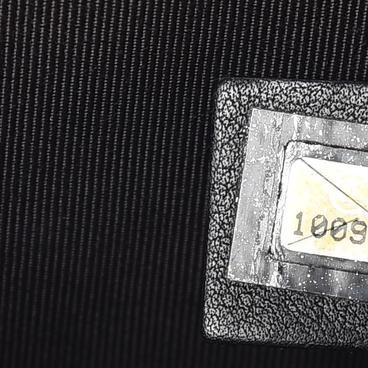 Caviar Quilted CC Shoulder Bag Black