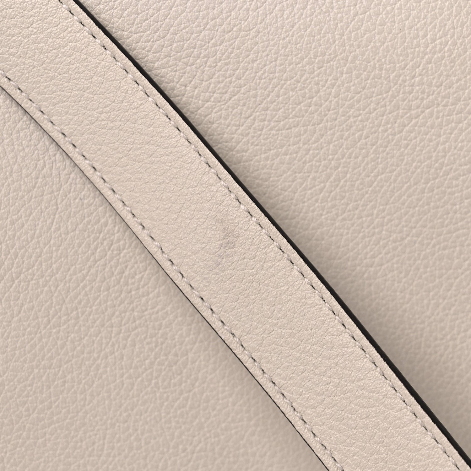 Gucci Grained Calfskin Logo Half Moon Hobo White 13 of 13