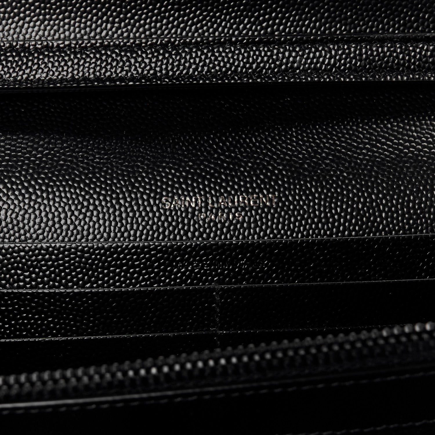 Saint Laurent Grain De Poudre Matelasse Chevron Monogram Monochrome Chain Wallet Black 6 of 9