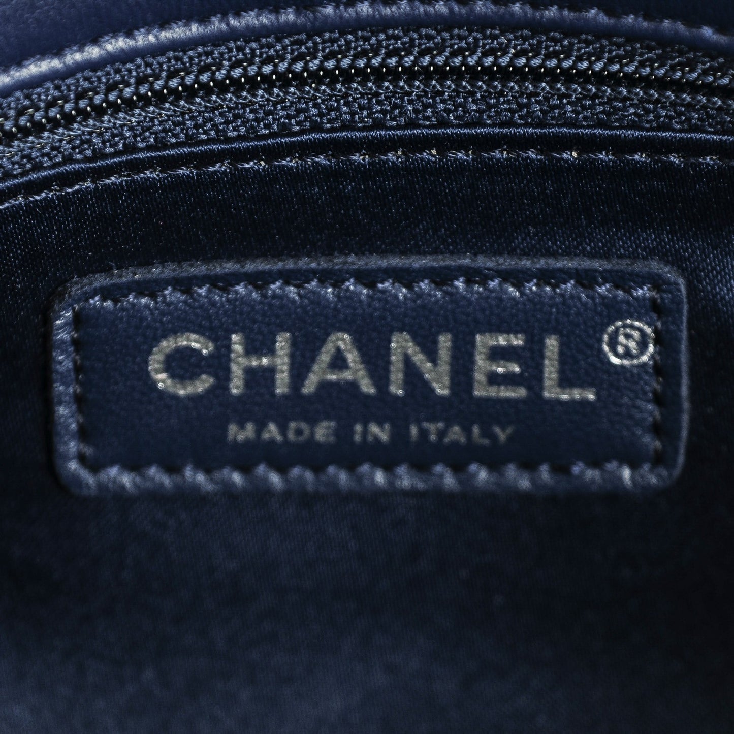 Lambskin Quilted Small CC Crossing Flap Navy
