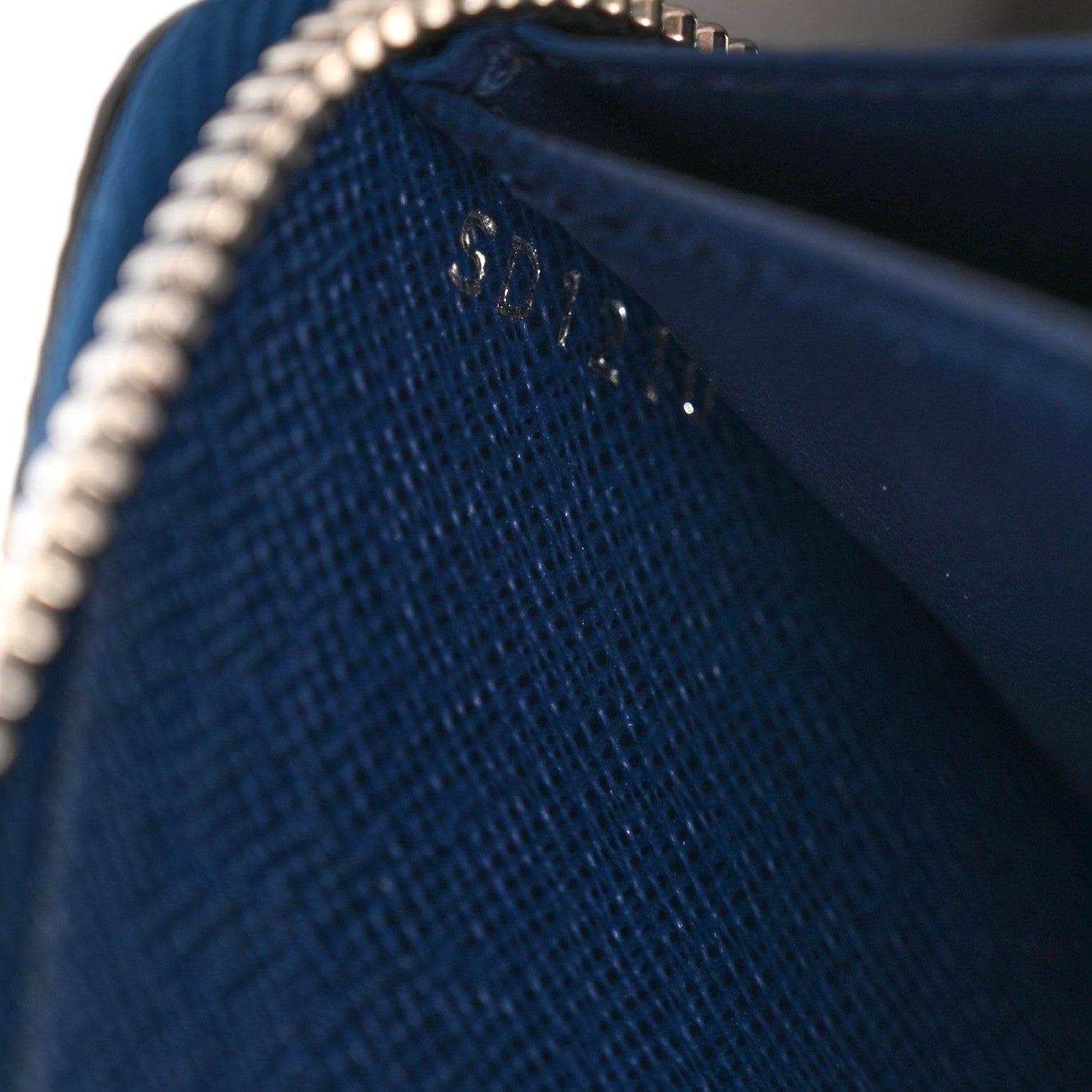 Louis Vuitton Monogram Escale Zippy Wallet Blue 8 of 8