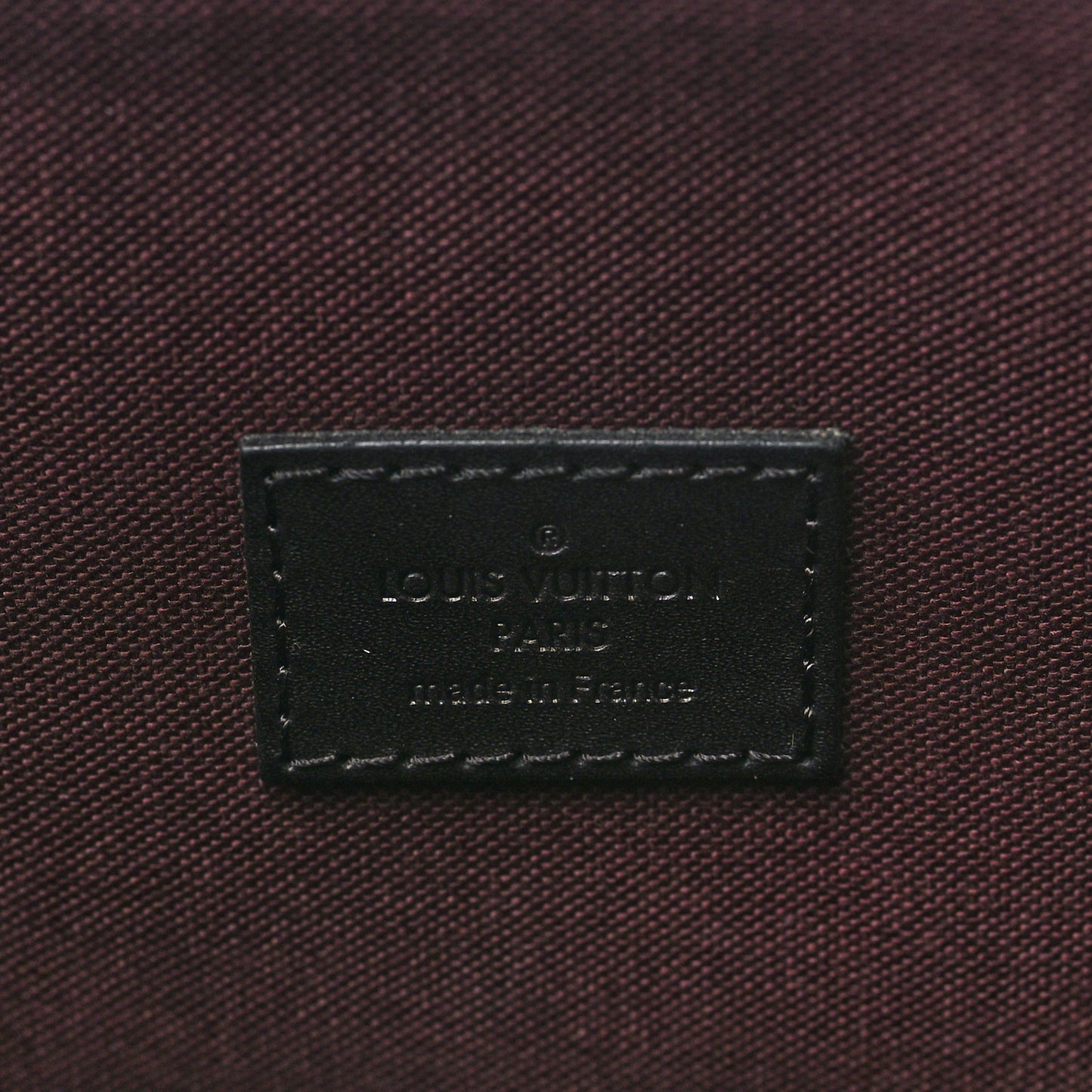 Monogram Macassar Kitan