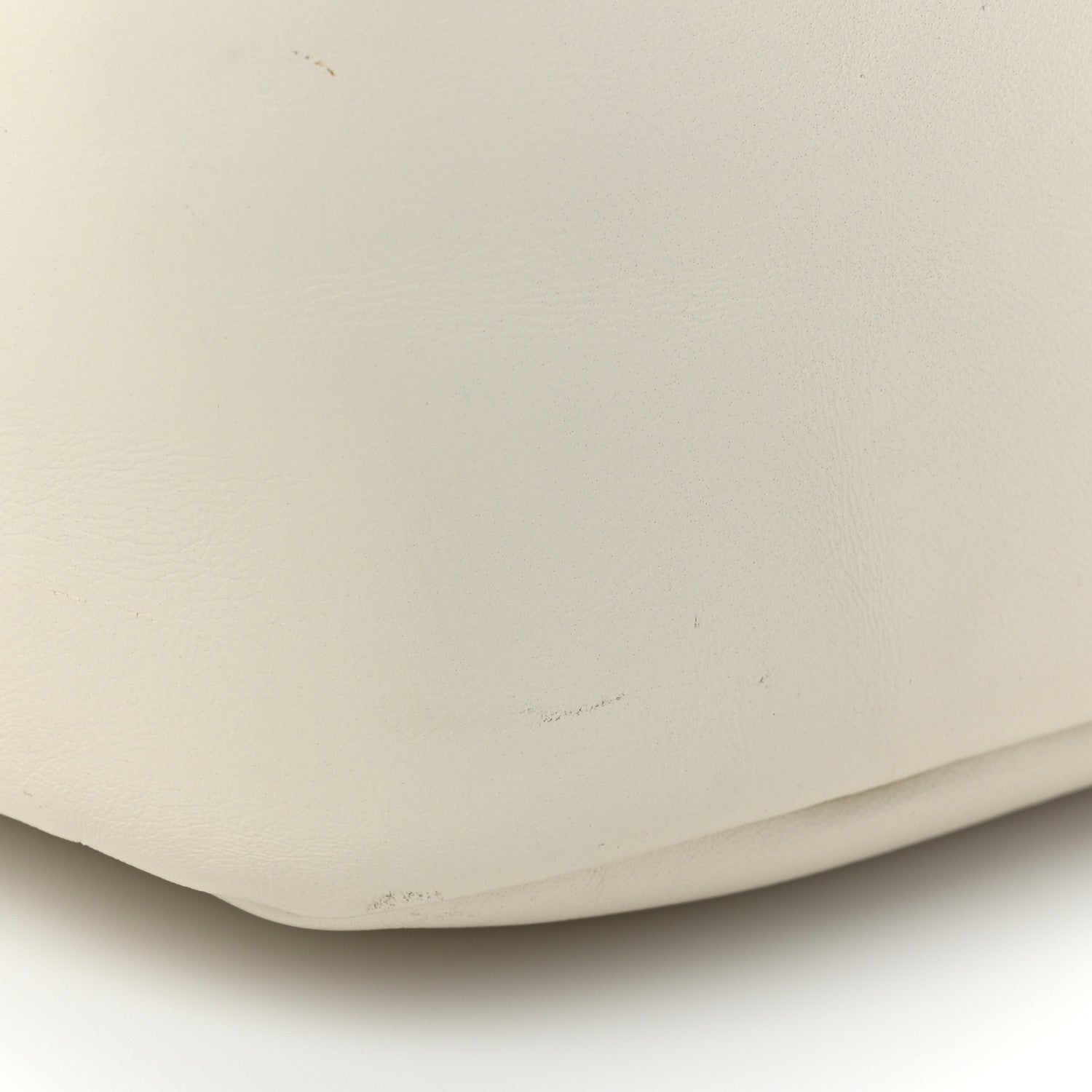 Prada Nappa Soft Padded Re-Edition 2005 Shoulder Bag White 10 of 11