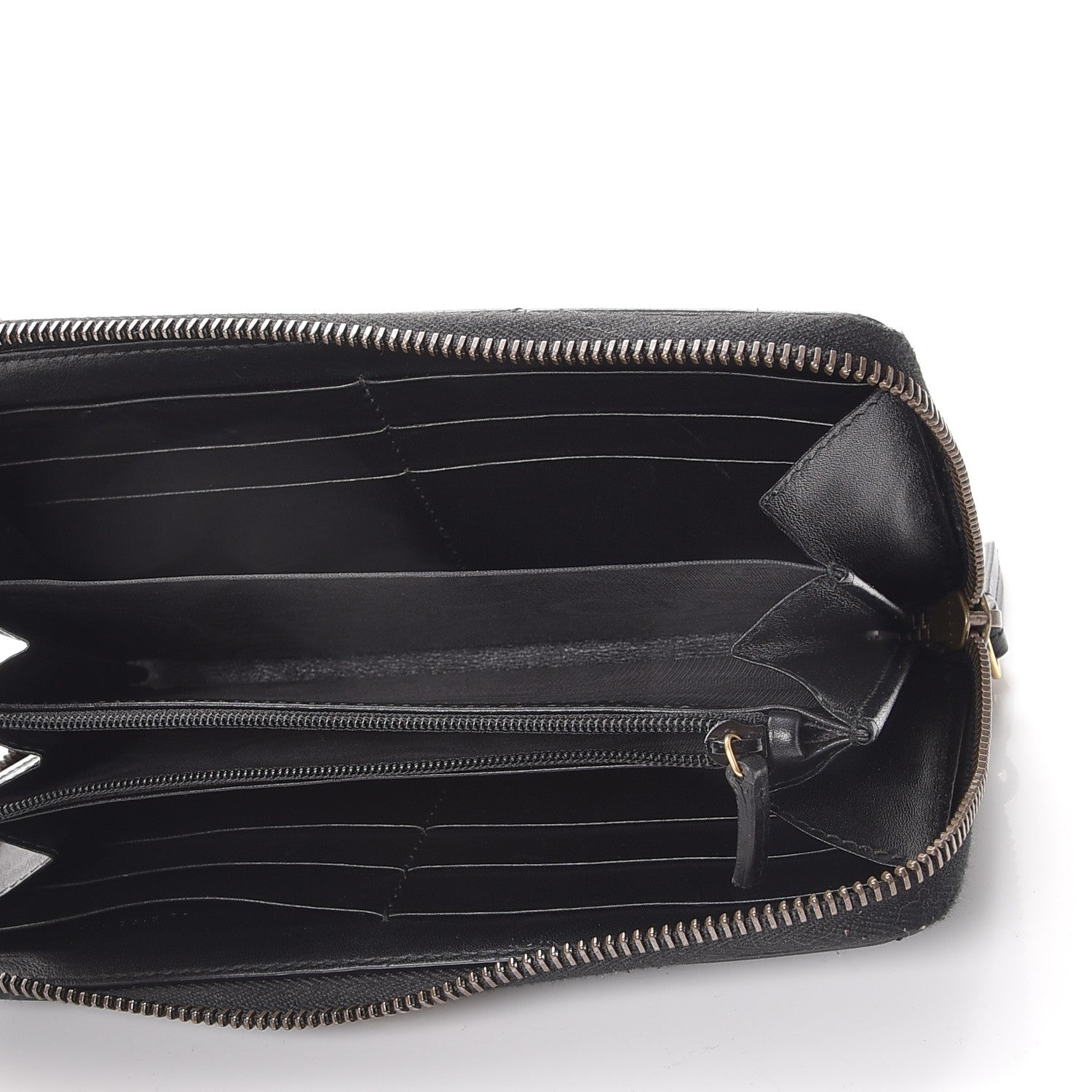 Gucci Calfskin Matelasse GG Marmont Zip Around Wallet Black 5 of 9