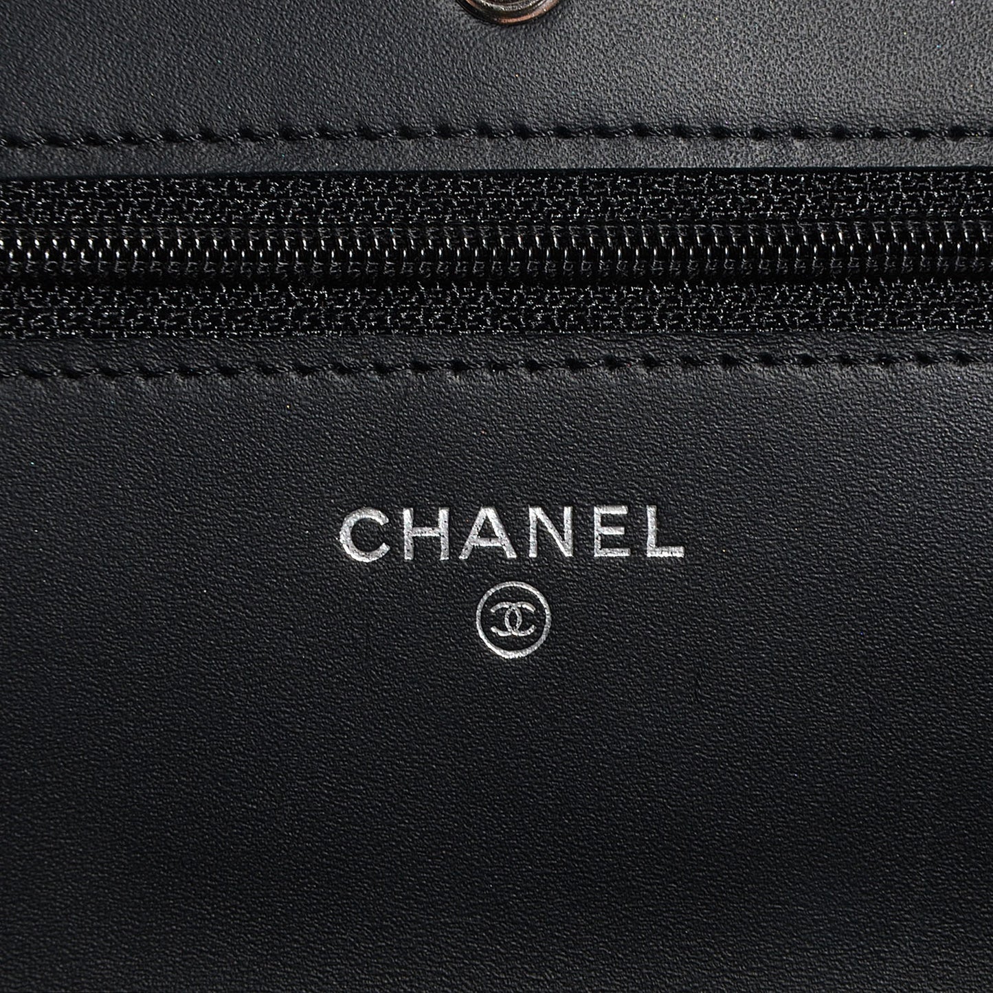 Caviar Timeless CC Wallet on Chain WOC Black
