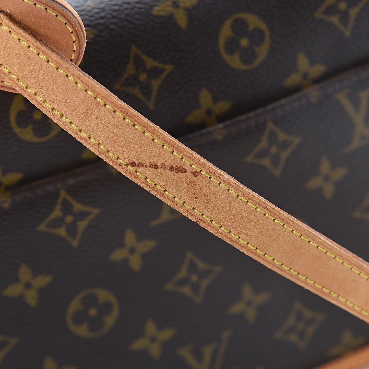 Monogram Sologne