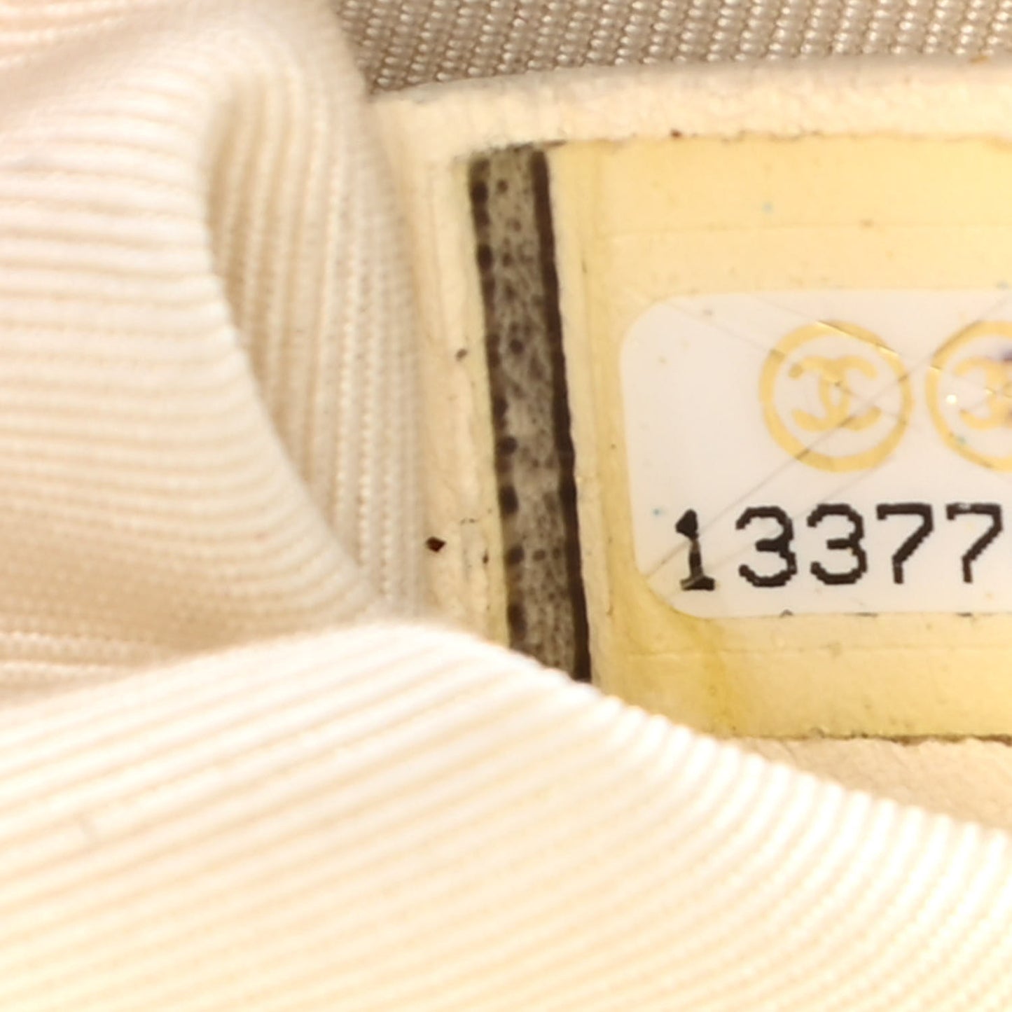 Neoprene Quilted Medium Single Flap Blue