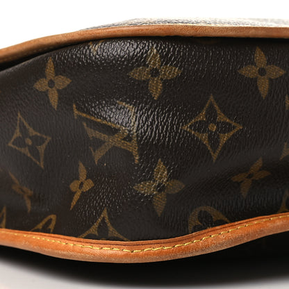 Louis Vuitton Monogram Bosphore PM Messenger 9 of 10