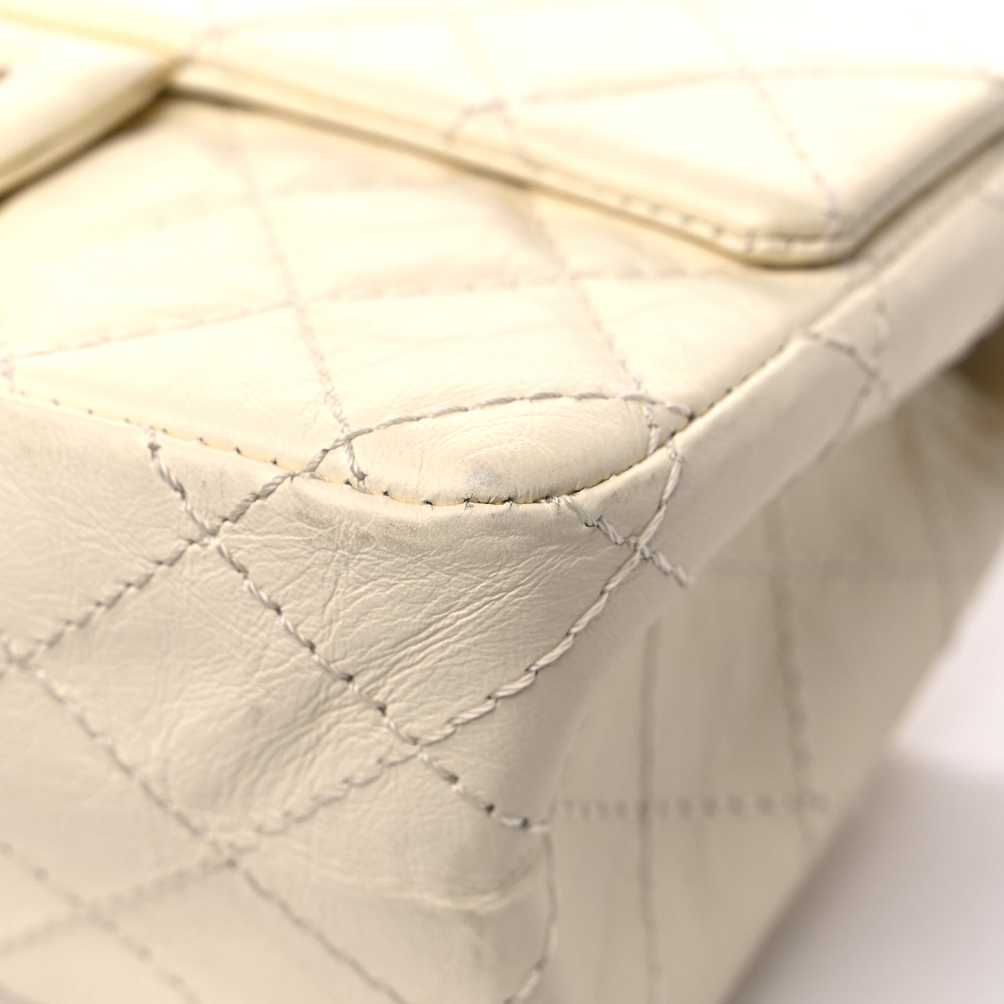 Aged Calfskin Quilted 2.55 Reissue Mini Flap White