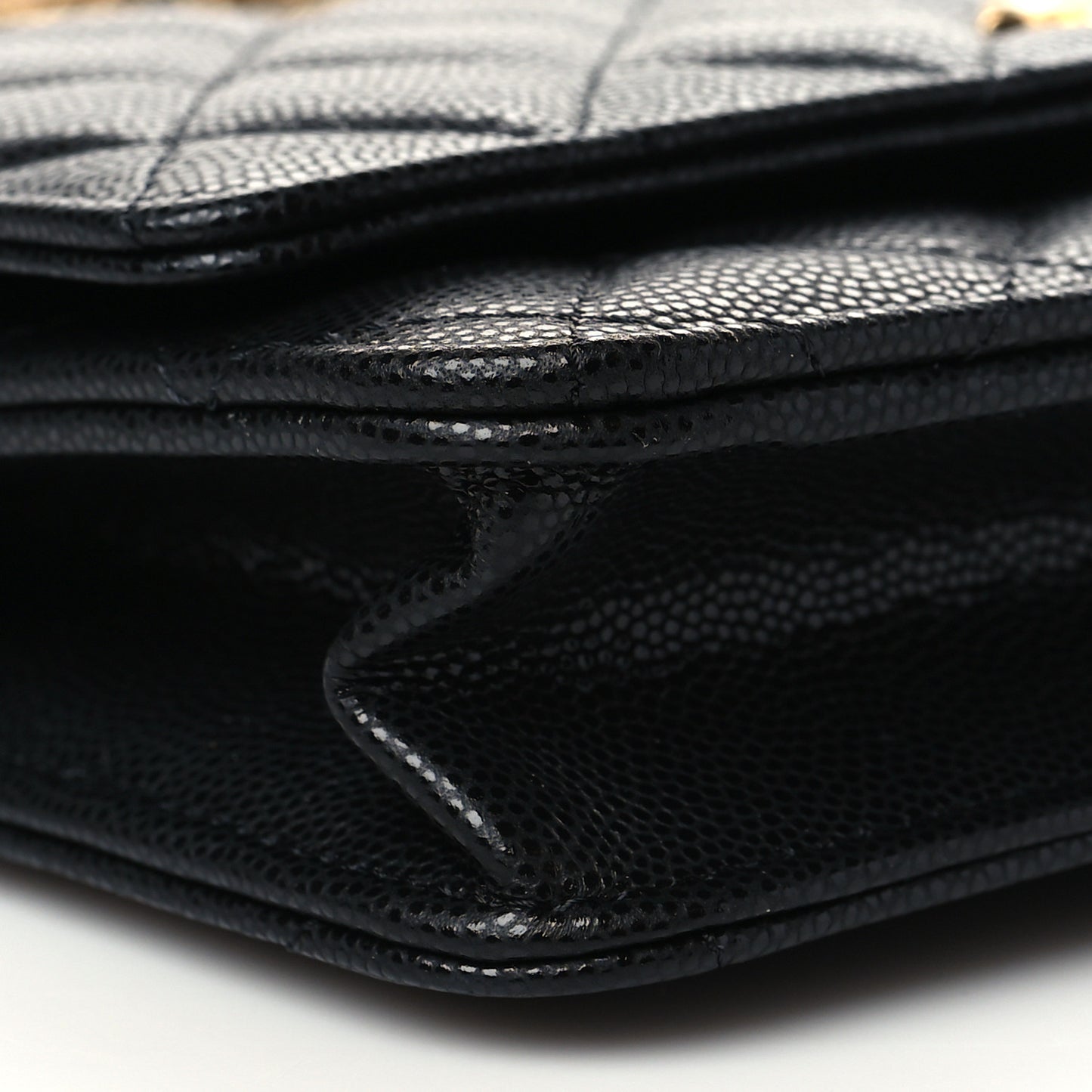 Caviar Quilted Twist Your Buttons Wallet On Chain WOC Black