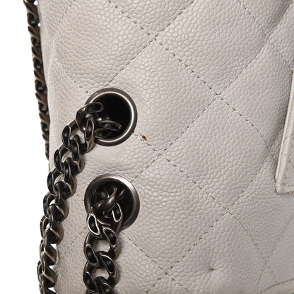 Chanel Caviar Quilted 2.55 Reissue 226 Flap White 19 of 20