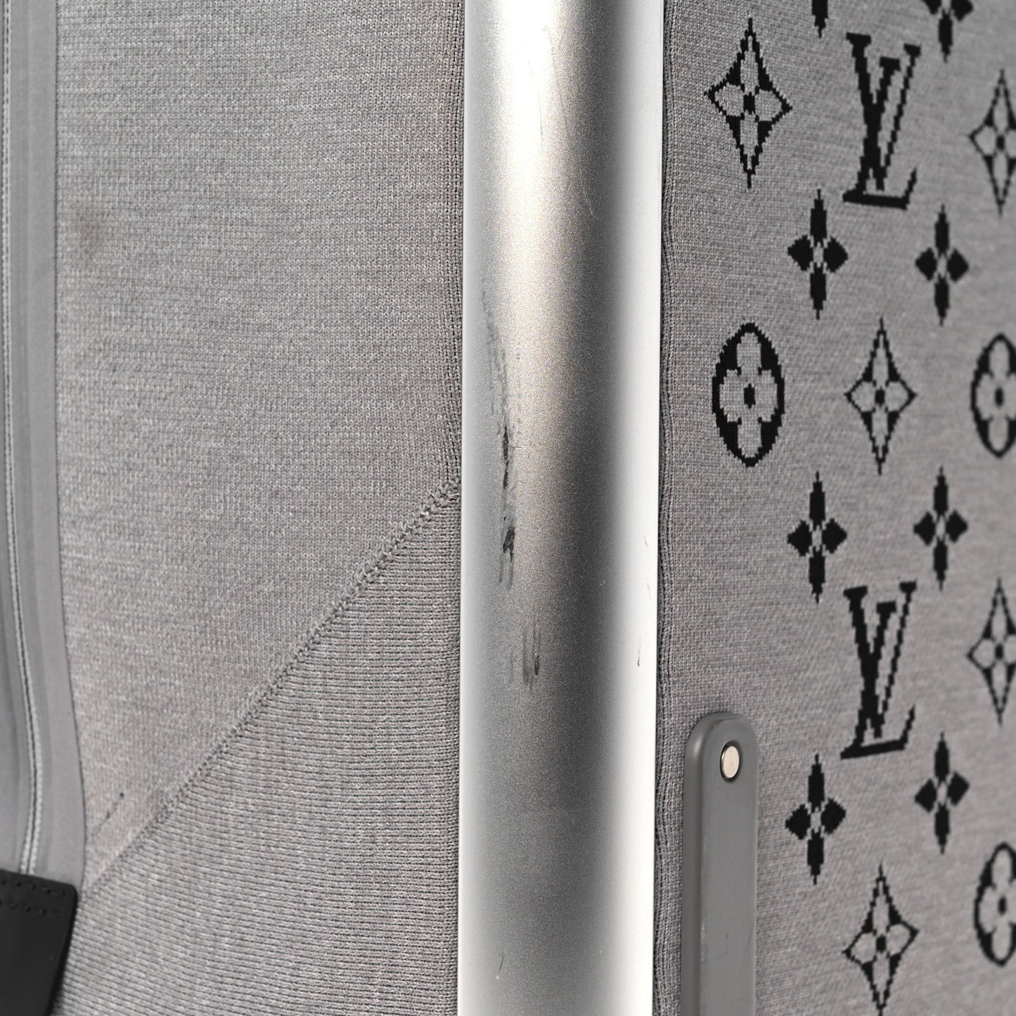 Knit Monogram Horizon Soft 55 Suitcase Grey