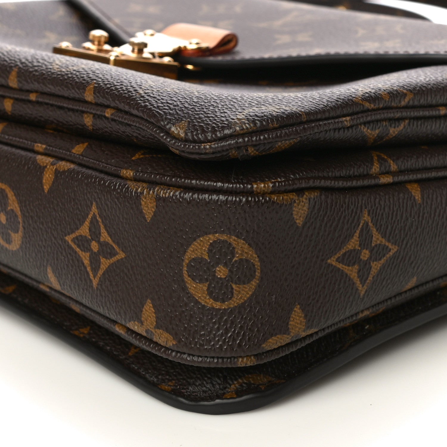 Louis Vuitton Monogram Pochette Metis 10 of 16