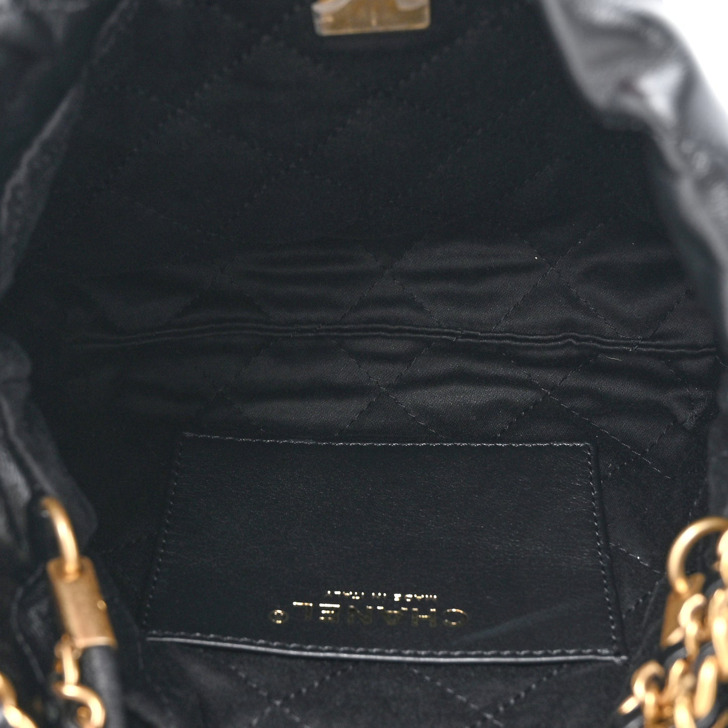 Shiny Calfskin Quilted Mini Chanel 22 Black