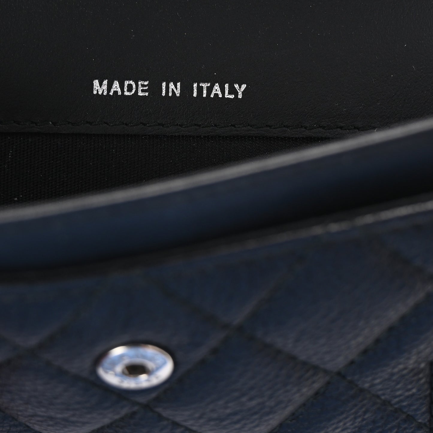 Caviar Quilted Boy Flap Card Holder Black