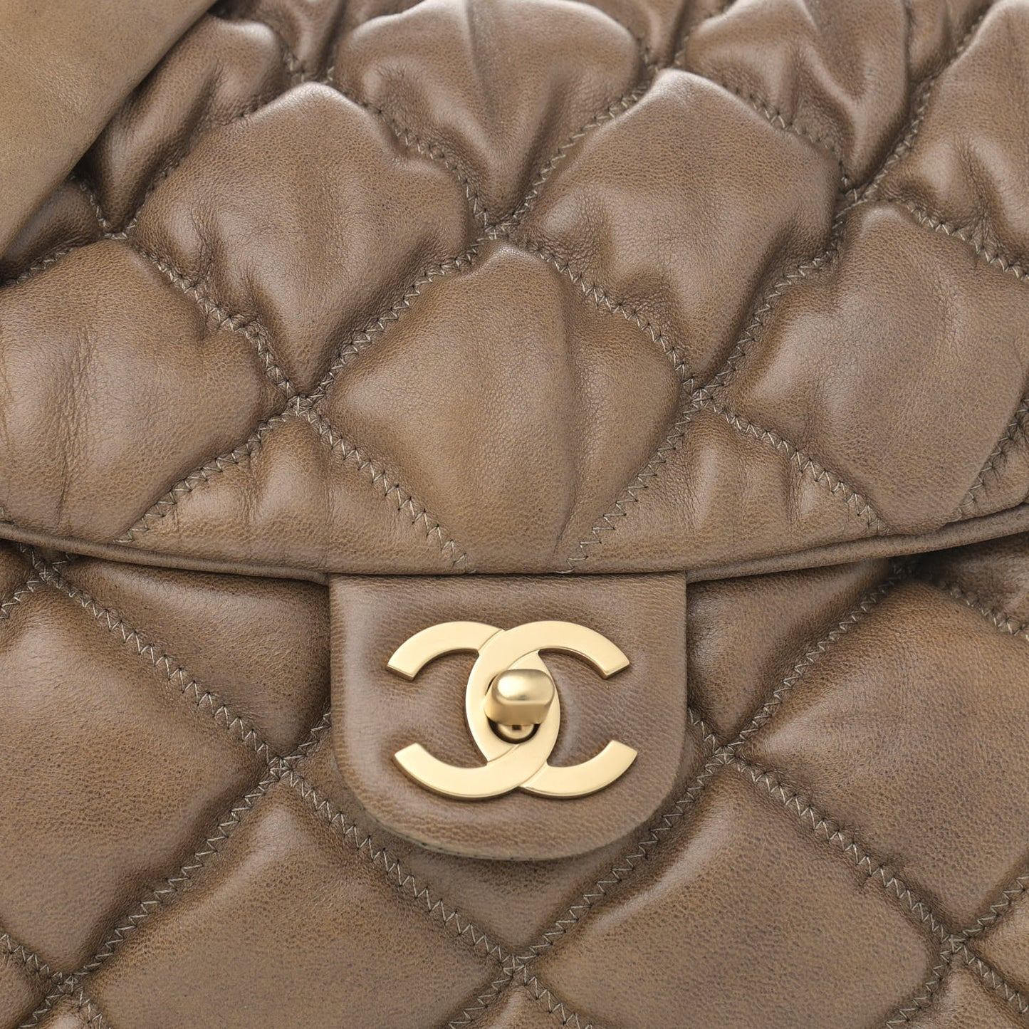Lambskin Bubble Quilt Flap Brown