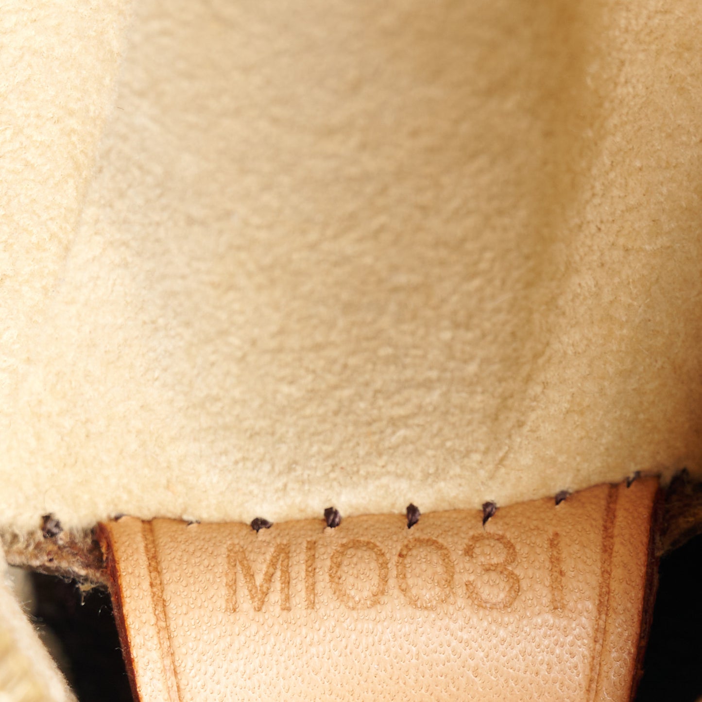 Monogram Looping GM
