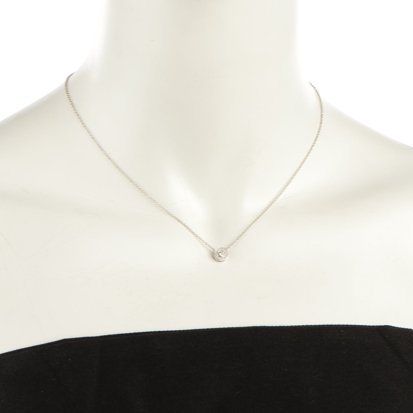 Platinum Diamond .20ctw Circlet Pendant Necklace