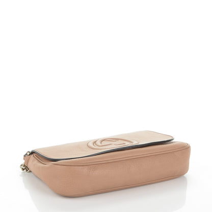 Gucci Pebbled Calfskin Medium Soho Flap Crossbody Camelia 4 of 7