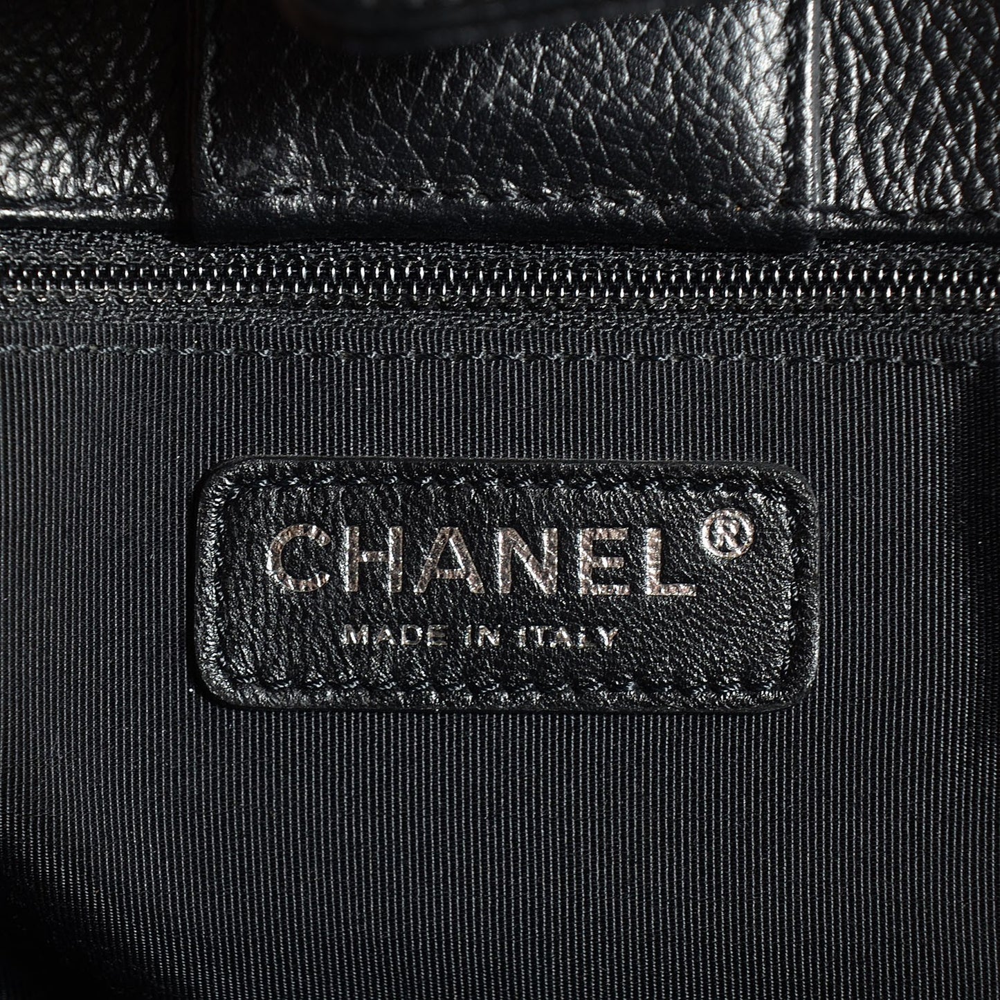 Calfskin Cerf Executive Shopper Tote Black