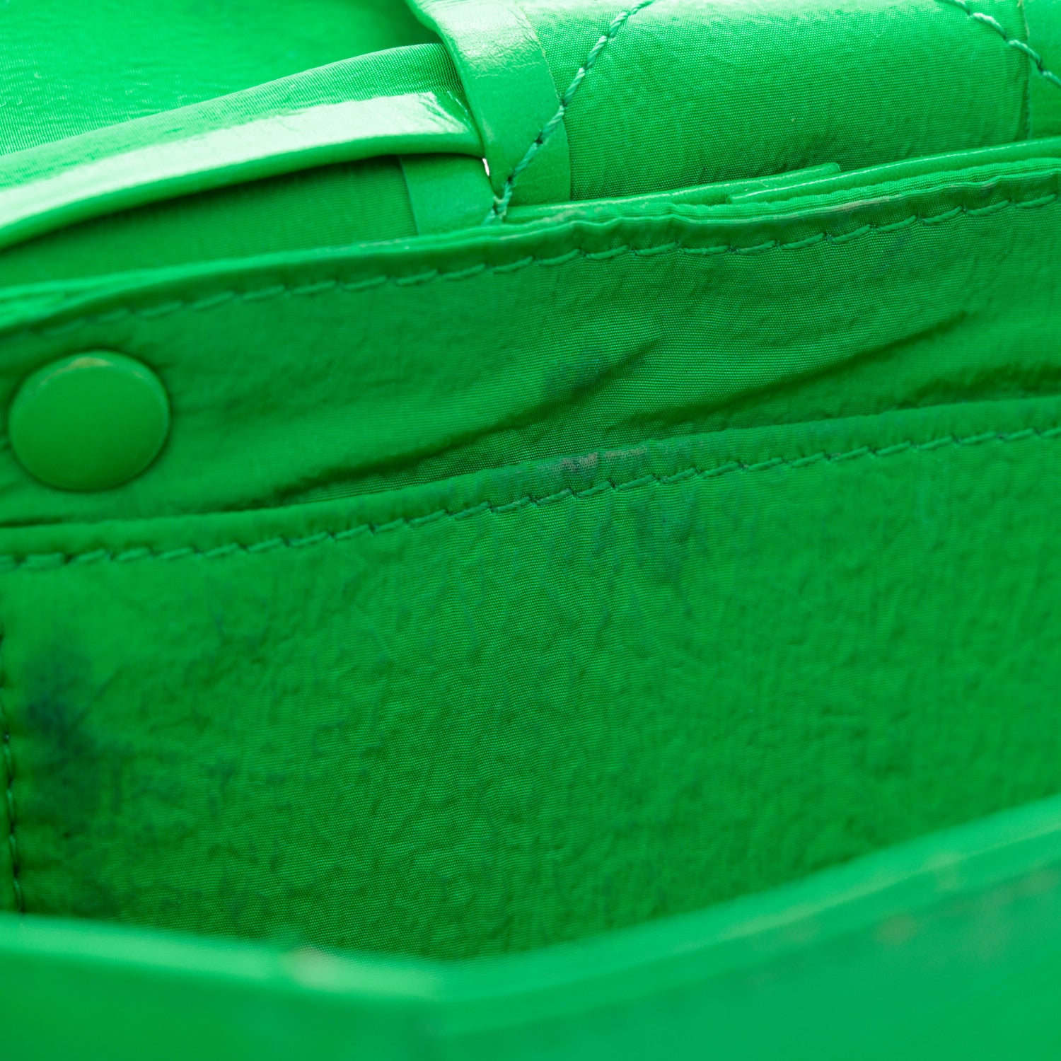 Bottega Veneta Paper Calfskin Intreccio Cassette Belt Bag Parakeet 12 of 18