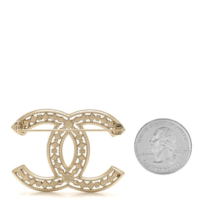 Chanel Metal CC Brooch Gold 2 of 4